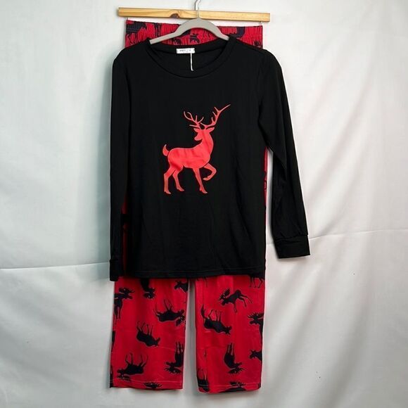 Ekaoer red and black moose print holiday 2 piece pajamas women large NWT - Picture 2 of 12